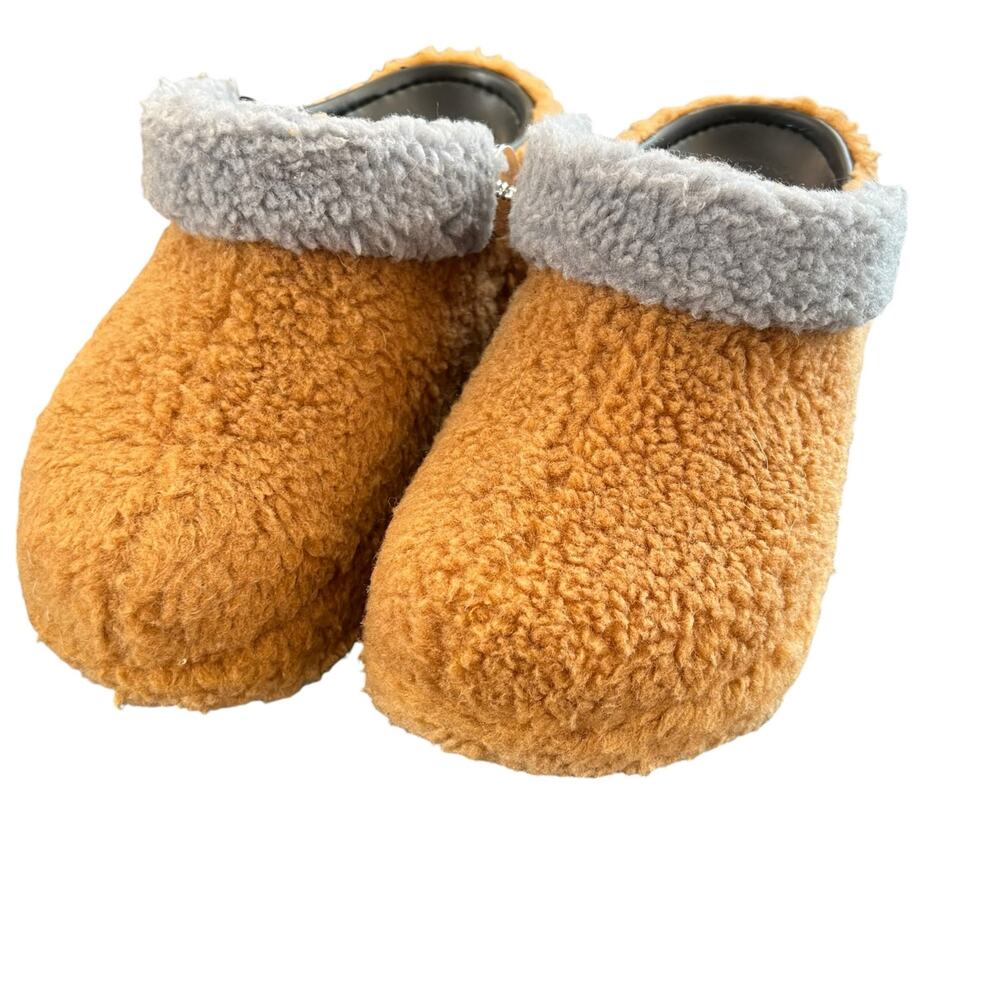 Crocs x Lil Nas X Classic Clog Fuzzy Sherpa Brown Gray Women’s Size 9 Cozy